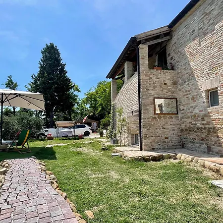 Rustico Con Jacuzzi Privata Bbq E 3 Holiday home *